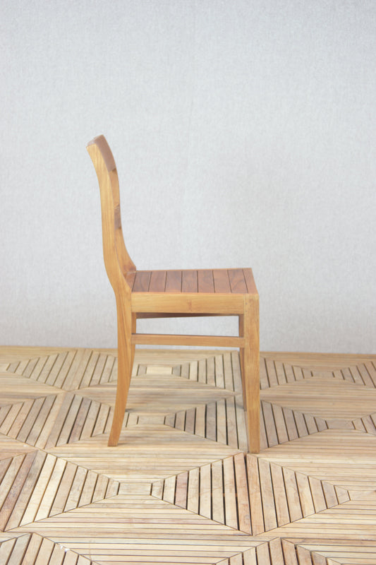 Noni Chair