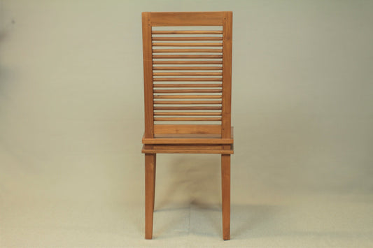 Horizontal Jari Dining Chair